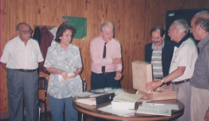 Reunión de la Fundación de la Federación en la Ciudad de la Plata.Dr.Guillermo León, Vicente López; Mlga. Sra. Amalia Lagos, San Isidro; Sr. José Sánchez Pilar; Sr.                ; Ing. Juan Carlos Guzmán, La Plata y Sr. Horacio Calegari, Tres de Febre